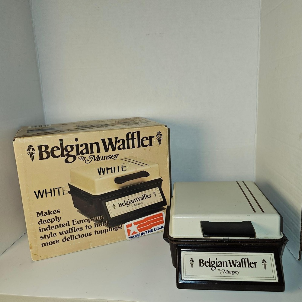 MCM Munsey Belgian Waffler Vintage‎ Electric Waffle Maker BW-2 White Made USA